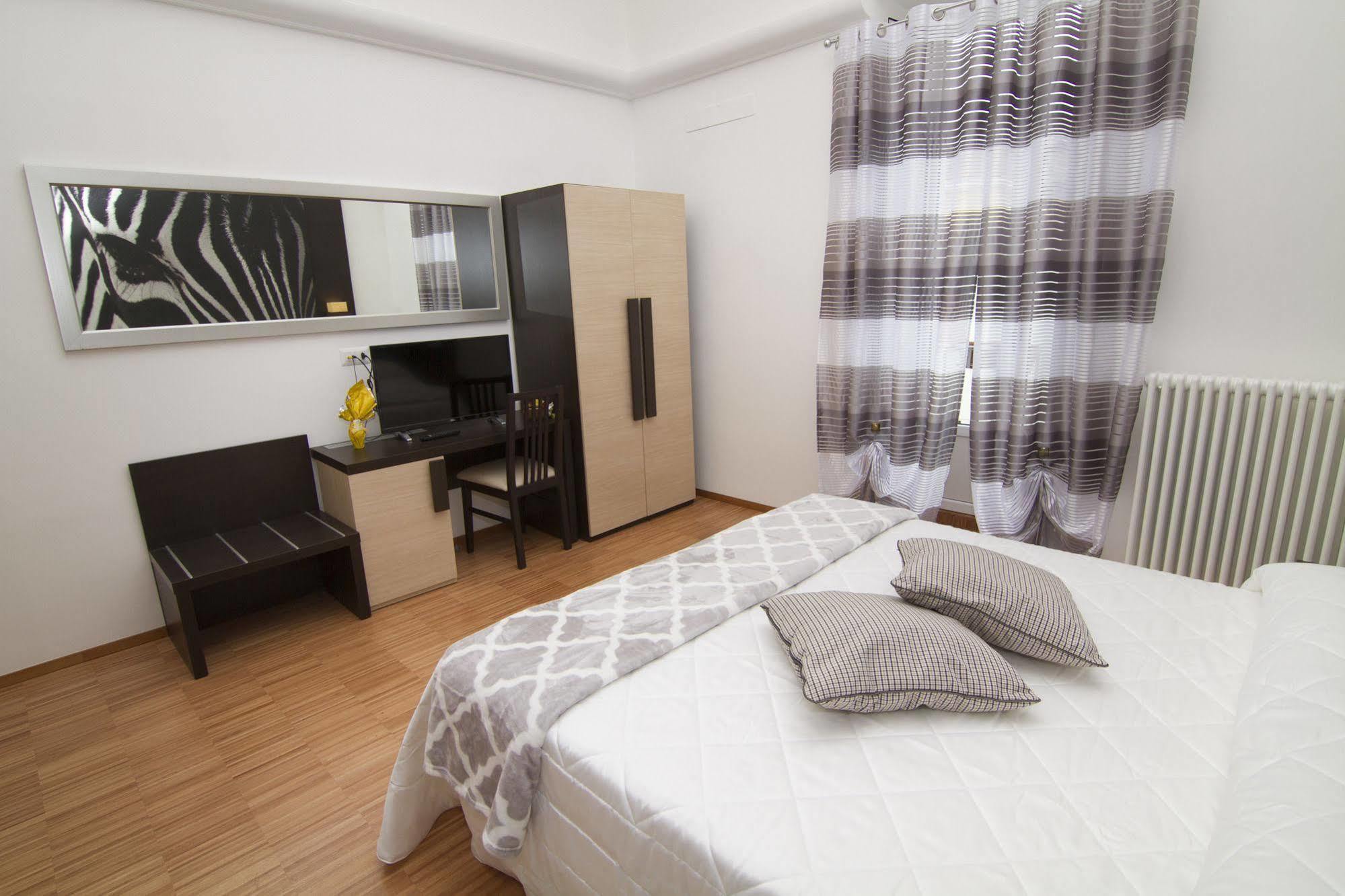 Al Bastione Relais Suite & Rooms Gravina in Puglia Exterior foto